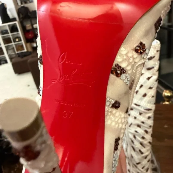 Christian Louboutin Authentic Swarovski Strass Crystal Encrusted Boots – Size 37 - Picture 4 of 7